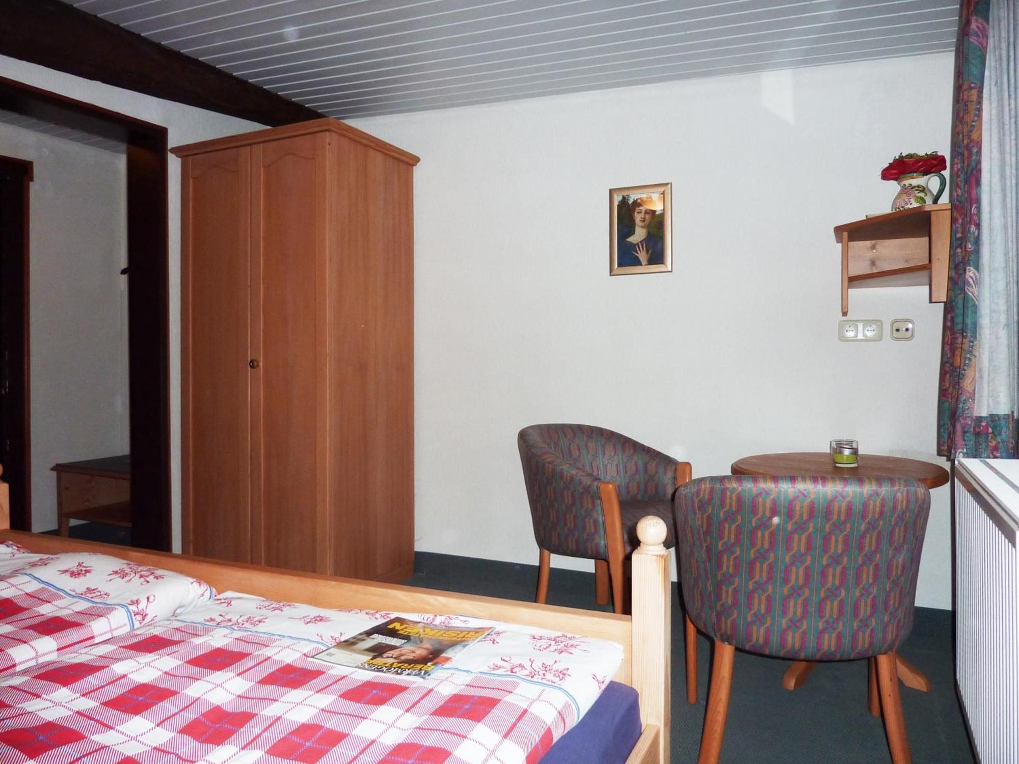 Hof Guttels Waldgasthof Ferienpension ローテンブルク・アン・デア・フルダ 部屋 写真