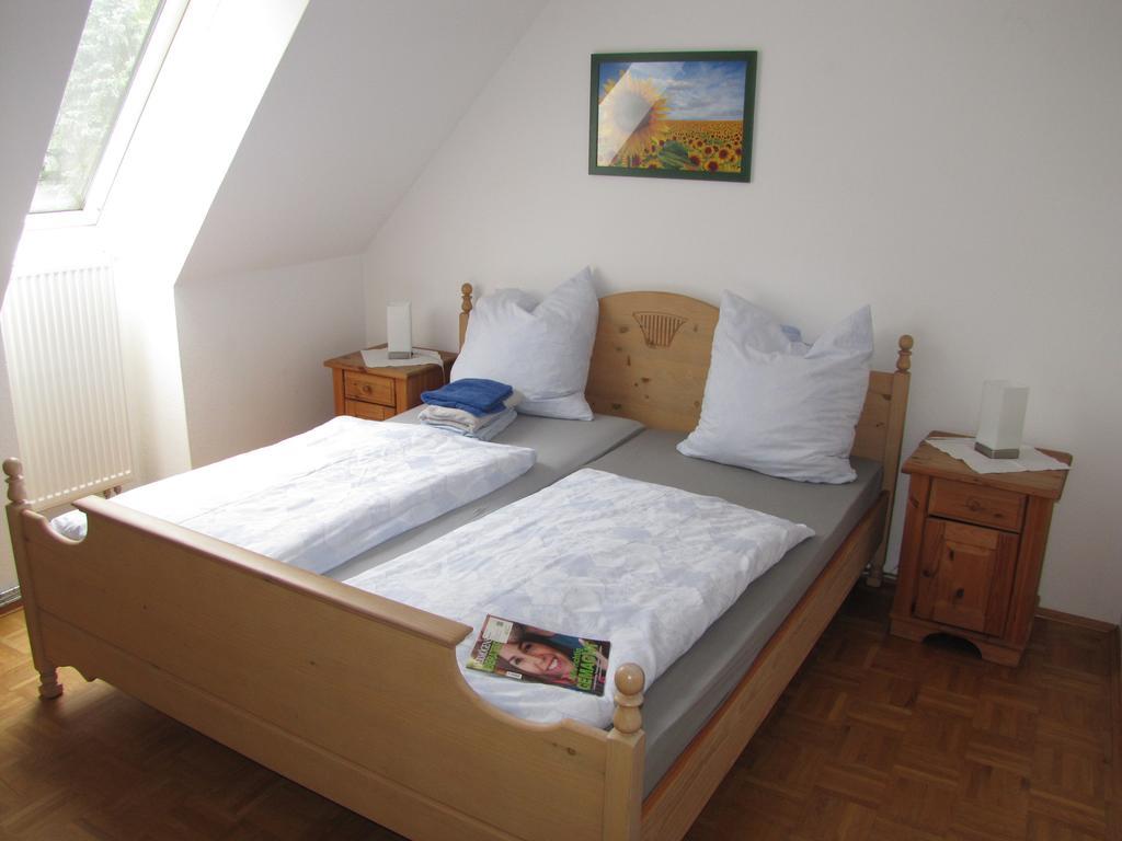 Hof Guttels Waldgasthof Ferienpension ローテンブルク・アン・デア・フルダ 部屋 写真
